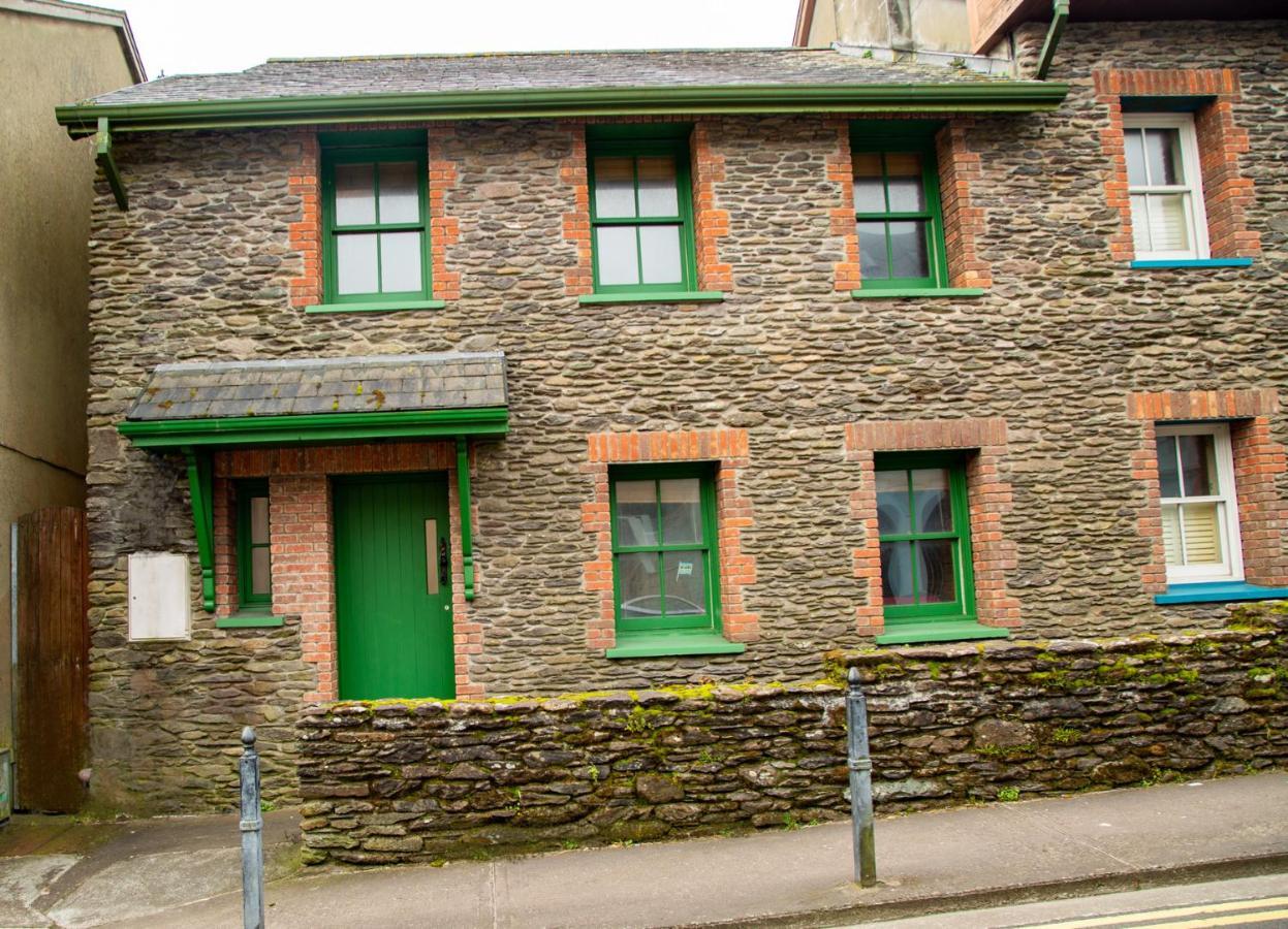 Dingle Town Holiday Home By Trident Holiday Homes Esterno foto
